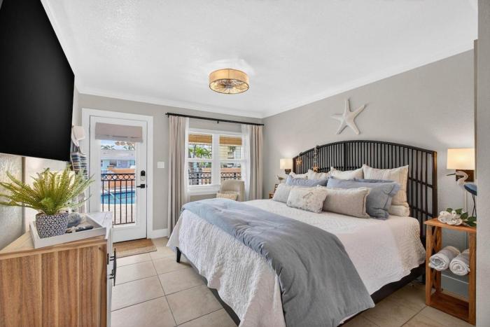 Coconut Villas Suite 6