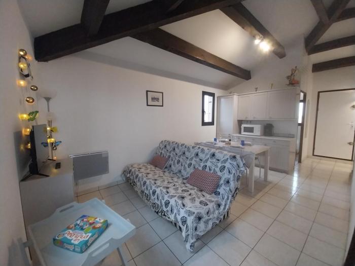 T3, 45 couchages, piscine, tennis et parking