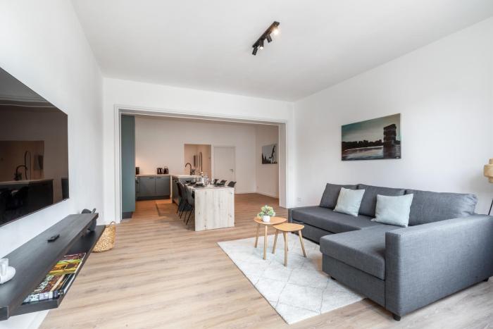 Spacious apartment with a view of the Cathedral
