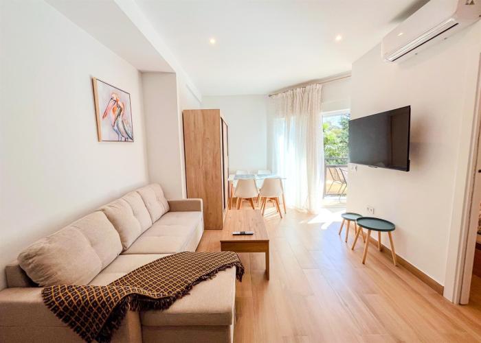 Skol 231 - Studio at Skol Building in Marbella centre with sea views