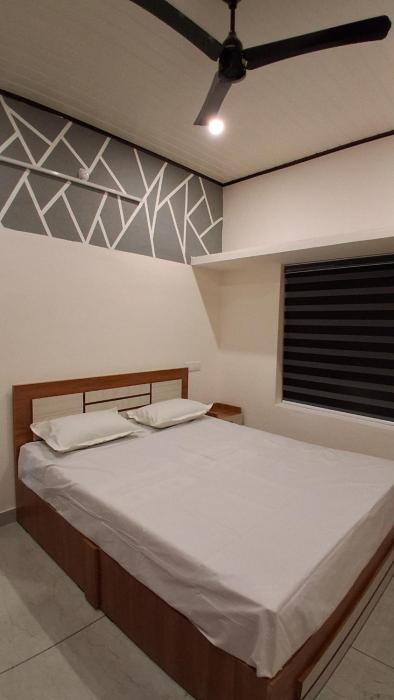 The J House Holiday Home