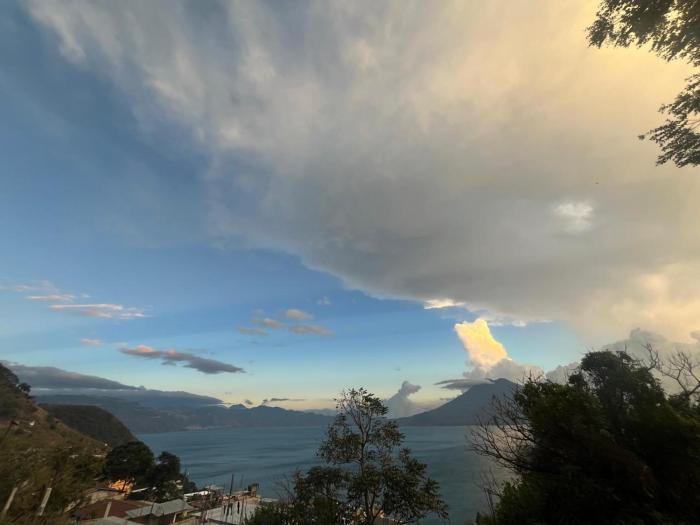 Volcano View Forest Casita -Atitlán