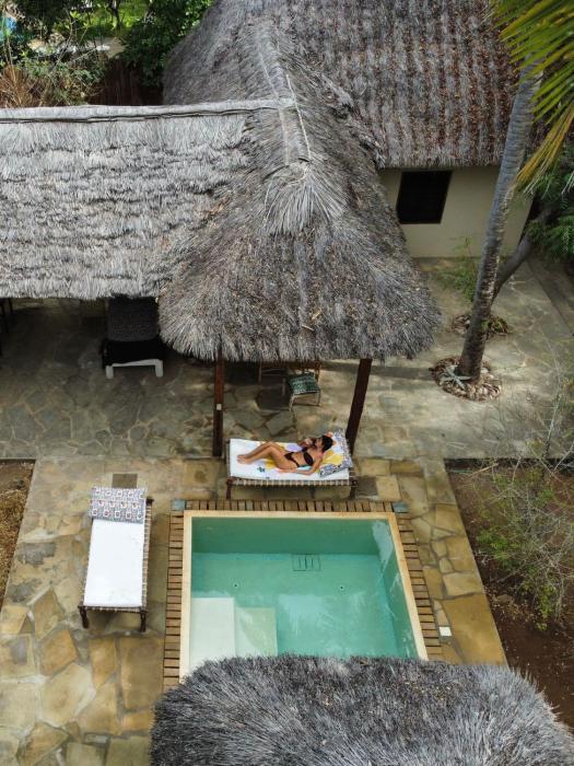 1, 2 bed bungalow Watamu