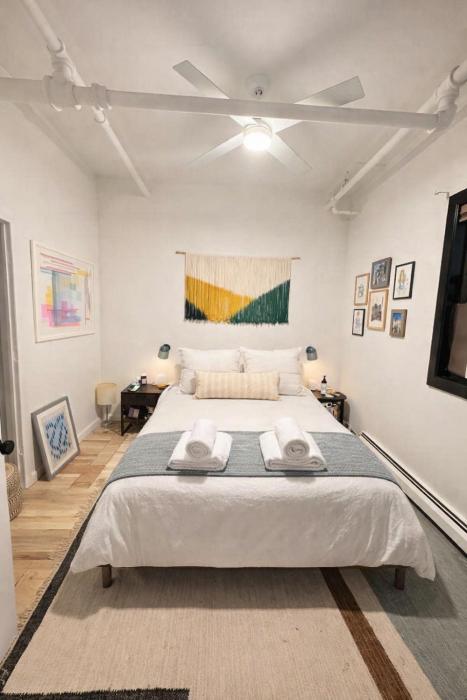 Williamsburg Metro Loft - 2BR Steps from Bedford Ave
