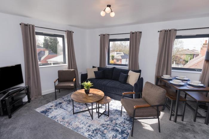 Contractor Apartment with Free Parking in Wolverhampton