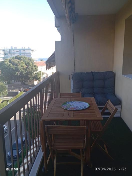 Chez Mara Elegant Italian style studio