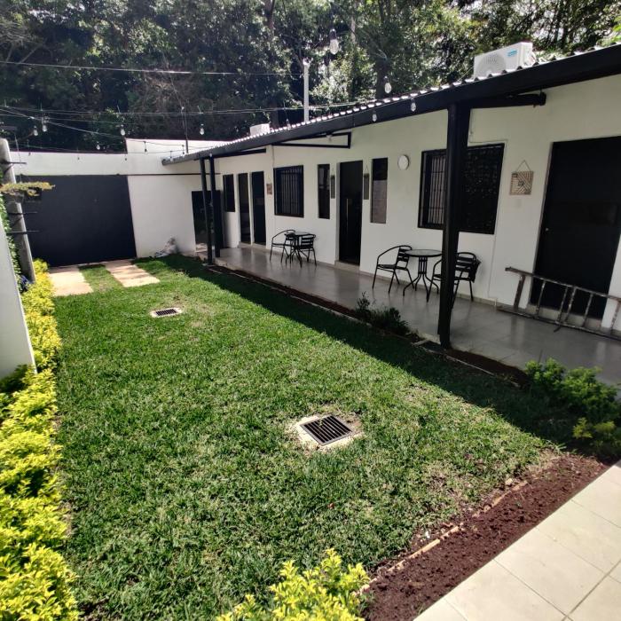 Casa privada, Santa Ana