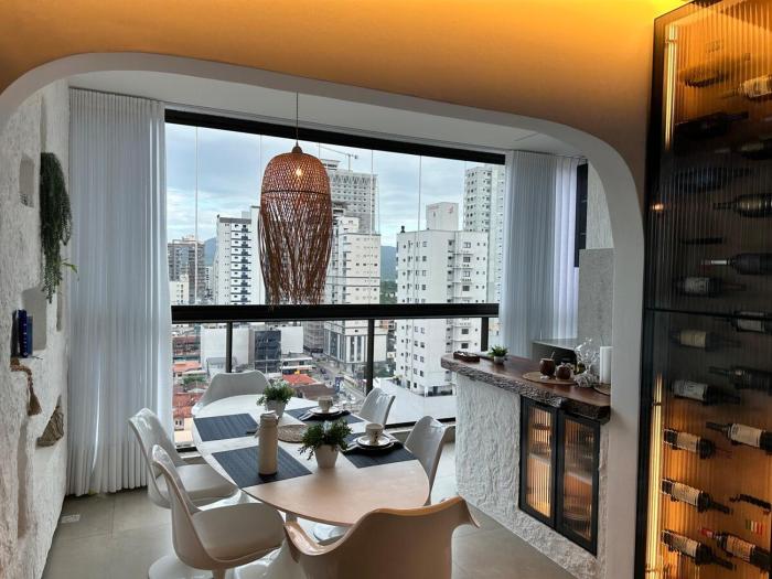 Suite Exclusiva em Ap Moderno na Meia Praia