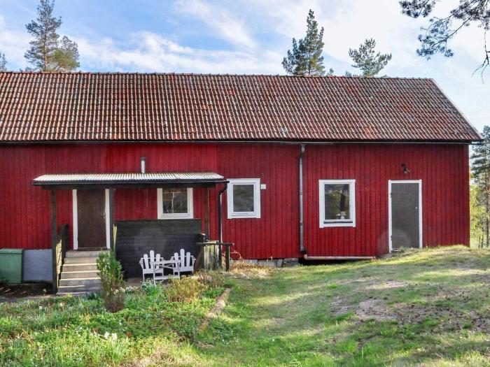 4 person holiday home in Ulfborg-By Traum