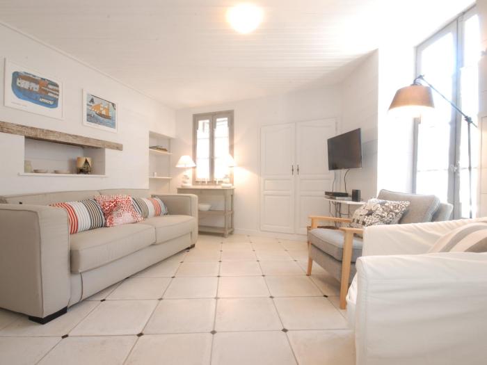 Appartement charmant au cœur du village - FR-1-258-240