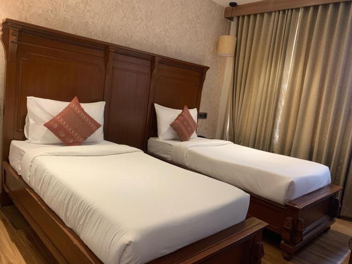 Collection O Chittinagar Vijayawada Formerly Savera Residency