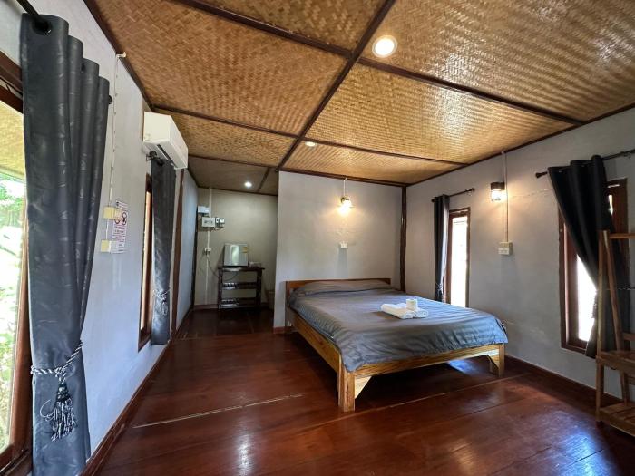 FourTwoEight Pai Resort