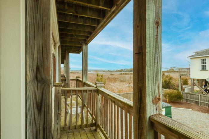 Surf City Beachcomber Bungalow motel-Pet Friendly