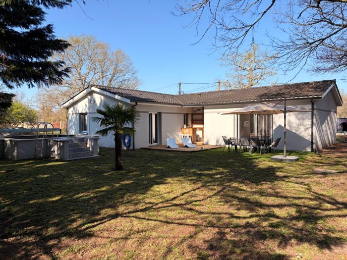 Maison avec piscine, idéale pour les vacances & séjours professionnels