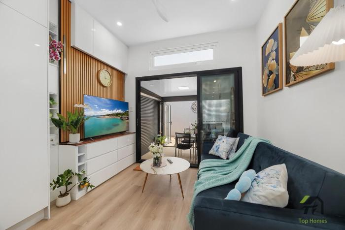 Beautiful Single-Family Home in Sydenham, Sydney Near Train Station Airport Marrickville Business District