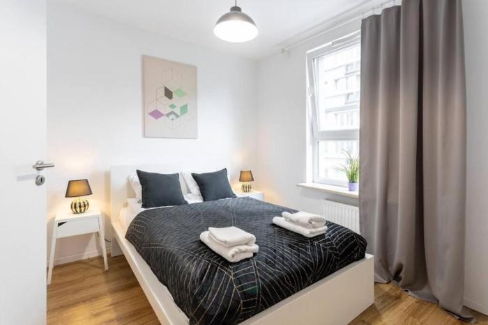 Urban Chic - Pereca Residence Cozy & Stylish Apartment in Central Warsaw