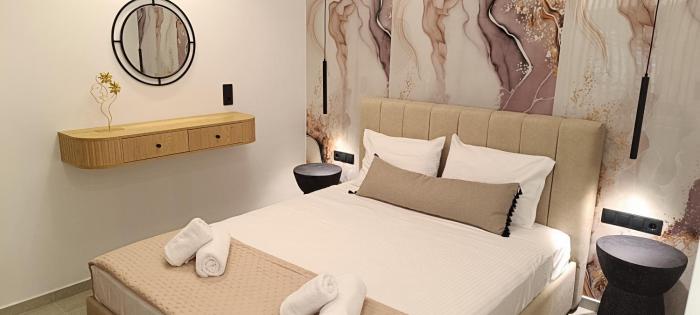 Th Tsimas Luxury studio 4