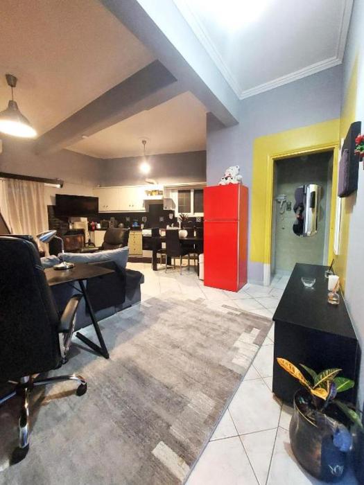 jim villa6family apartment wi-fi 500 with its own yard