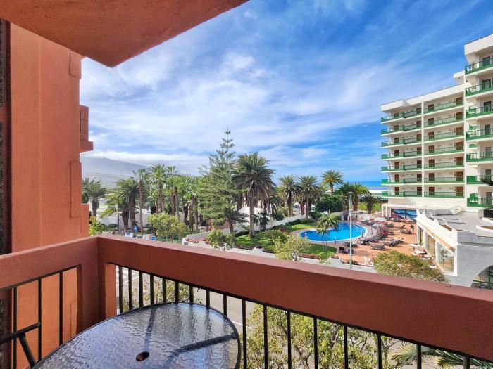 Ocean Breeze Oasis in Puerto de la Cruz