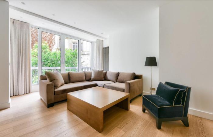 2 BR Montaigne Tour Eiffel