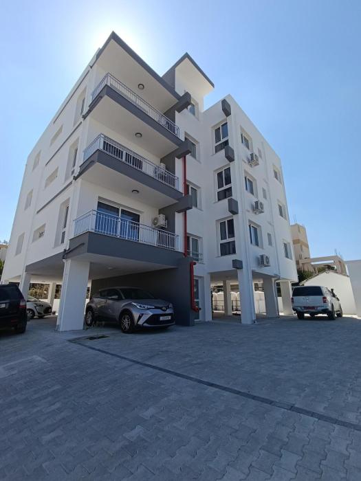 Modern Flat in Central Nicosia F2