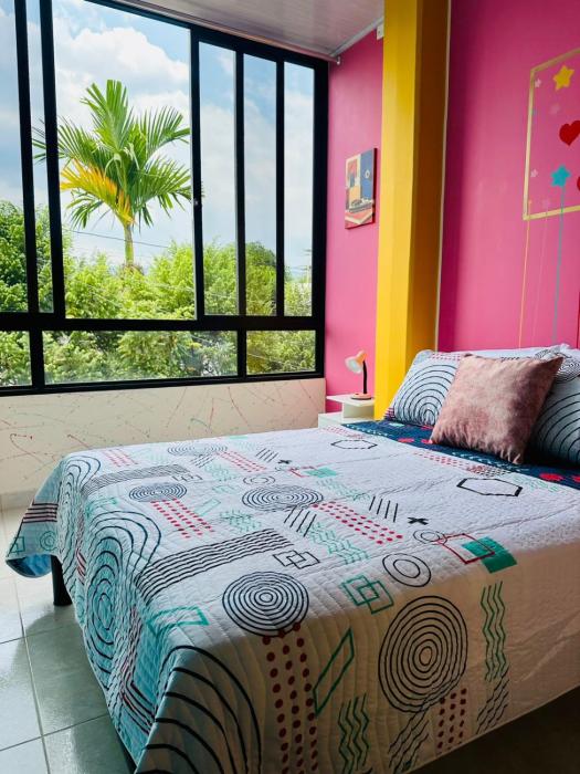 Escápate Refugio Colorido Jacuzzi & Vista al Llano