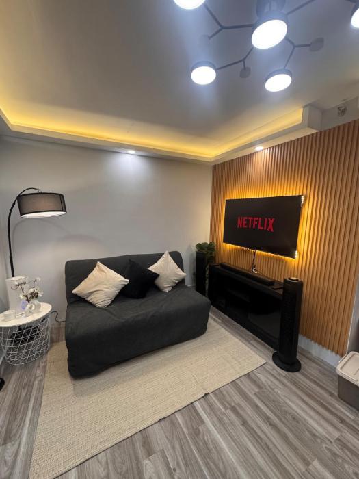 CozyPad 332 Premium 2BR Stay