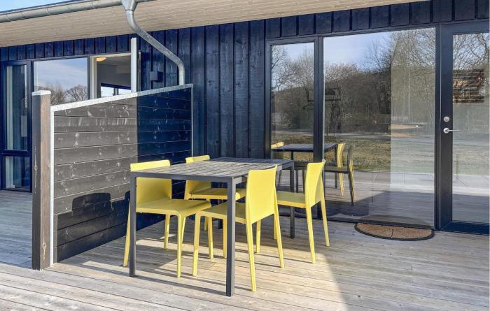 Nice Apartment In Vejen With Indoor Swimming Pool