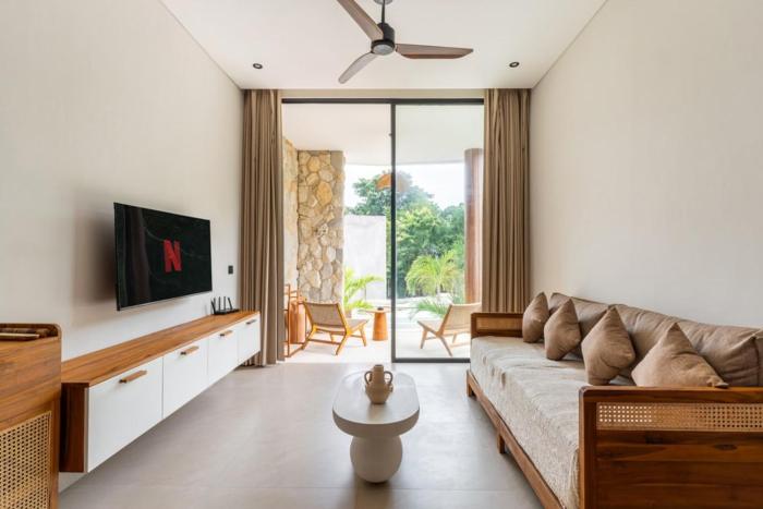 Apartment Nazare with Balcony - Uluwatu by Yolla Hospitality