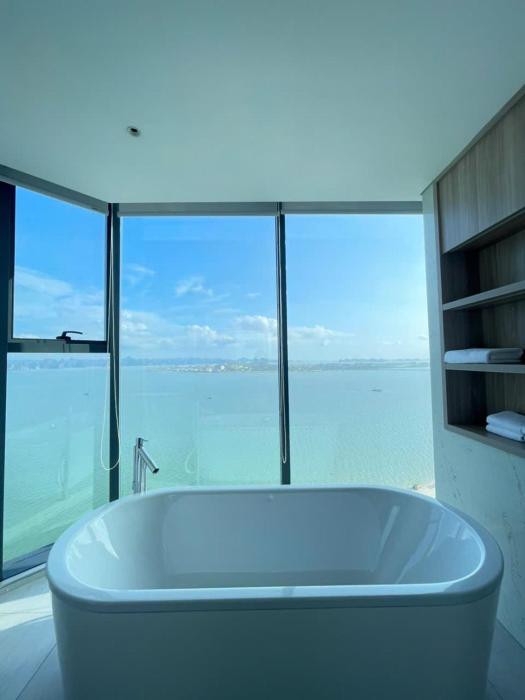 À la carte hạ long