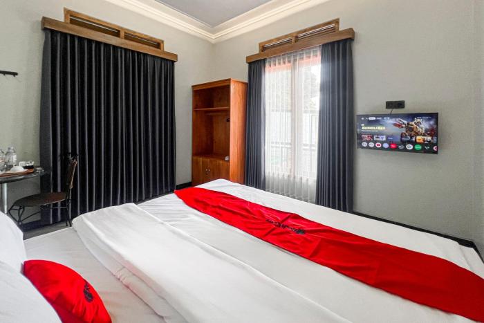 RedDoorz Syariah at Tigadua Wonosobo