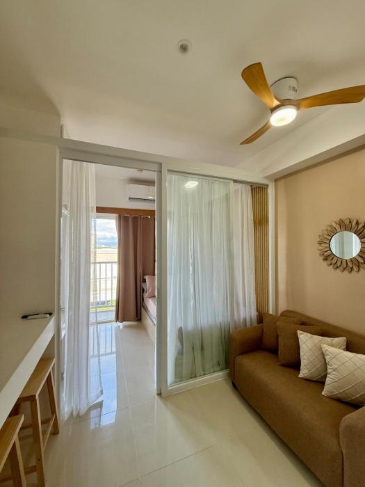 Japandi-Inspired 1BR Condo beside SM Southmall
