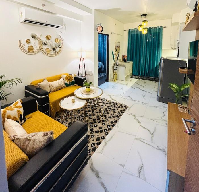 The Urban Escape Cozy 1BHK Quick Airport Access
