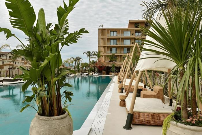 Armare Suites - Palm Resort Radhime