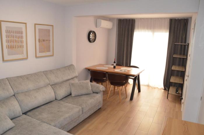 Skyline Haven Stylish N Quiet