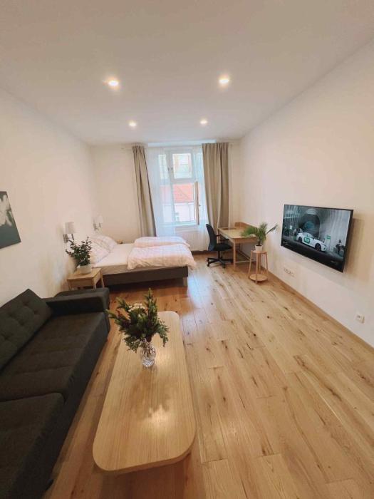 Phuong Nest Prague Cozy 2BR Apartment