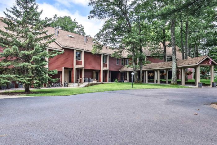 The Pointe Resort & Club 2 Bedroom Condo 205