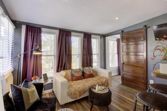 Historic but Modern with Relaxing Natural Light