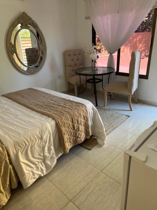 olivias village 1927 ROOM