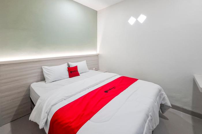 RedDoorz Fortuna Infinity Near Alun Alun Sragen