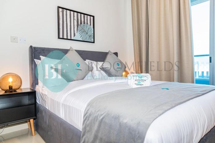 Bloomfields Studio in Julphar Residences