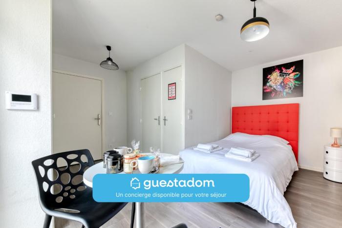 4 - Le Bienvenu - Gratte-Ciel Métro