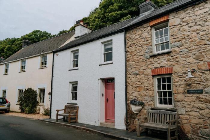 Cute and cosy 2 bed cottage in beautiful Solva