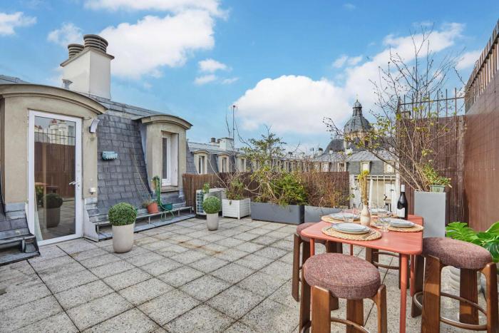 Suite with terrace & AC Paris Heart of the Marais