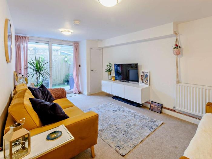 3 Bed in Ventnor oc-80547