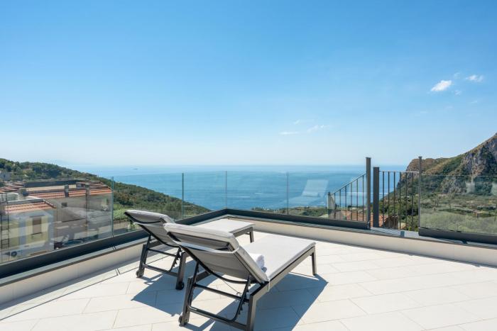 Torre Saracena Villa con Spa Privata Cantina Vini Solarium Vista Mare Massa Lubrense