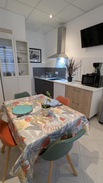 Appartement Cosy avec piscine - A centre de Ruoms