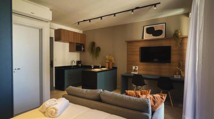Studio ao Lado do Iguatemi Piscina e Garagem