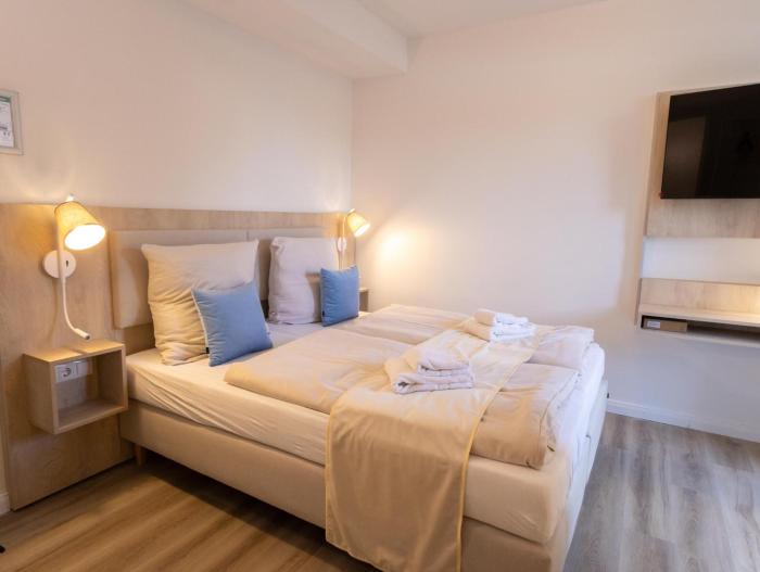 Fairschlafen Boutique Hostel mit Hotelkomfort - Kajüte 0-09 mit privater Terrasse