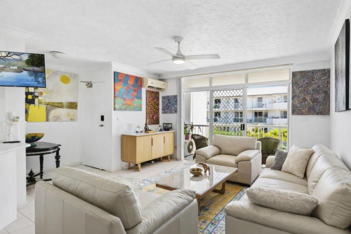 Runaway Cove Apartments
